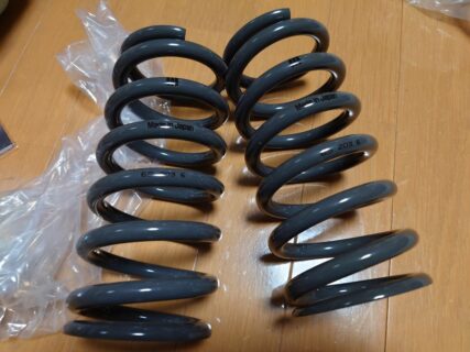 AE86 フロントスプリング交換 HALsprings ハルスプリング 低反発 6kg 203mm